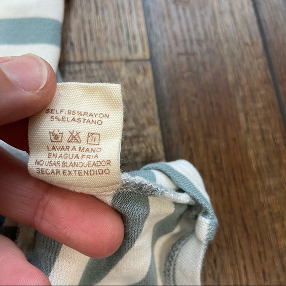 Hem & Thread Decorative Button Stripe Tank Top Size L - Picture 5 of 8